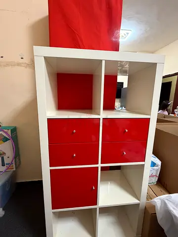 SET-Storage Shelf with Doors and clothes hanging stand with shelve