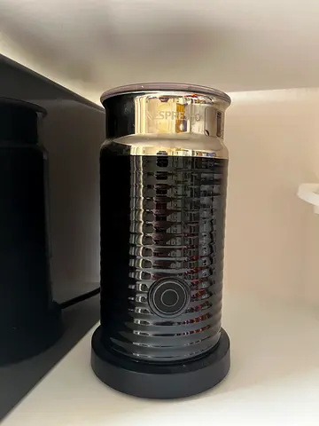 Milk frother Aeroccino 3 black