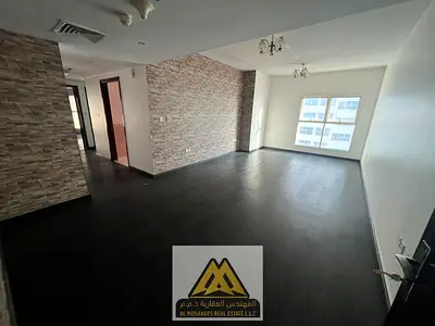 Balcony with a very distinctive view | Split air conditioning throughout the apartment | Built-in wardrobes | Laundry room | Prime location