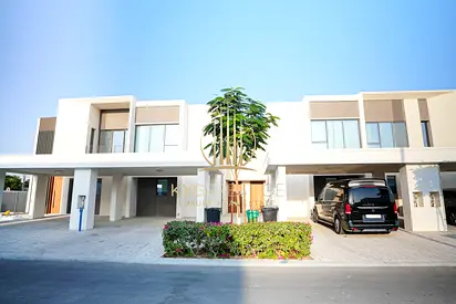 Single-Row | Furnished | Flexible cheques