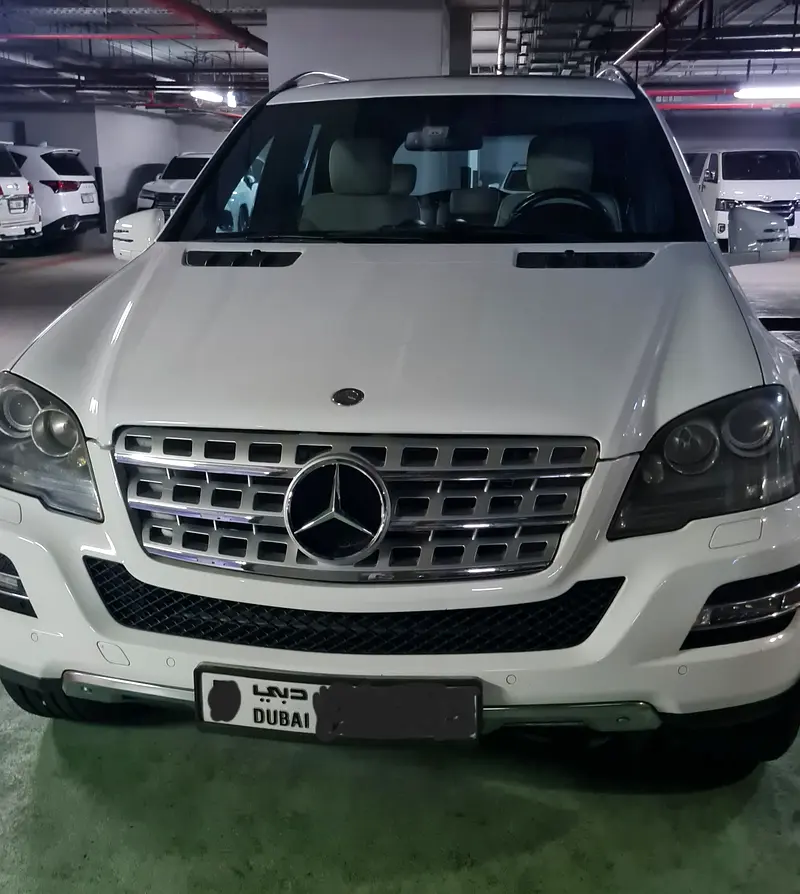 Mercedes-Benz M-Class 2012 — photo 1 of 7