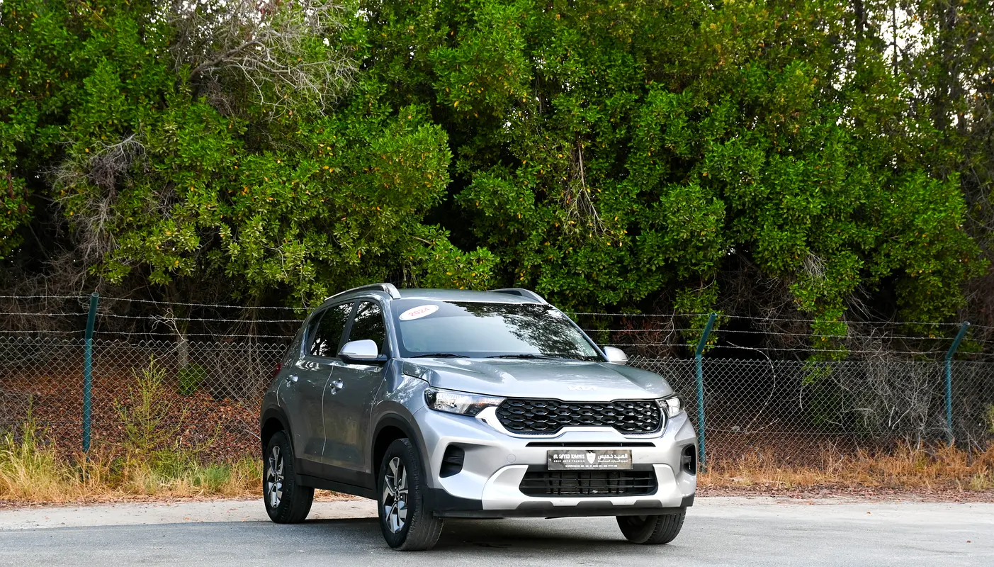 Kia Sonet 2024 — photo 1 of 19