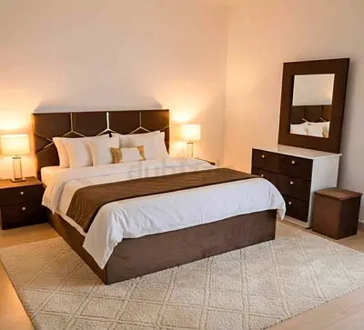 Complete King Bedroom Set with Bed, Nightstands and Dresser with Mirror