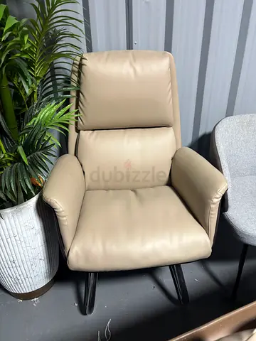 Beige Leather Recliner/Armchair in Good Condition