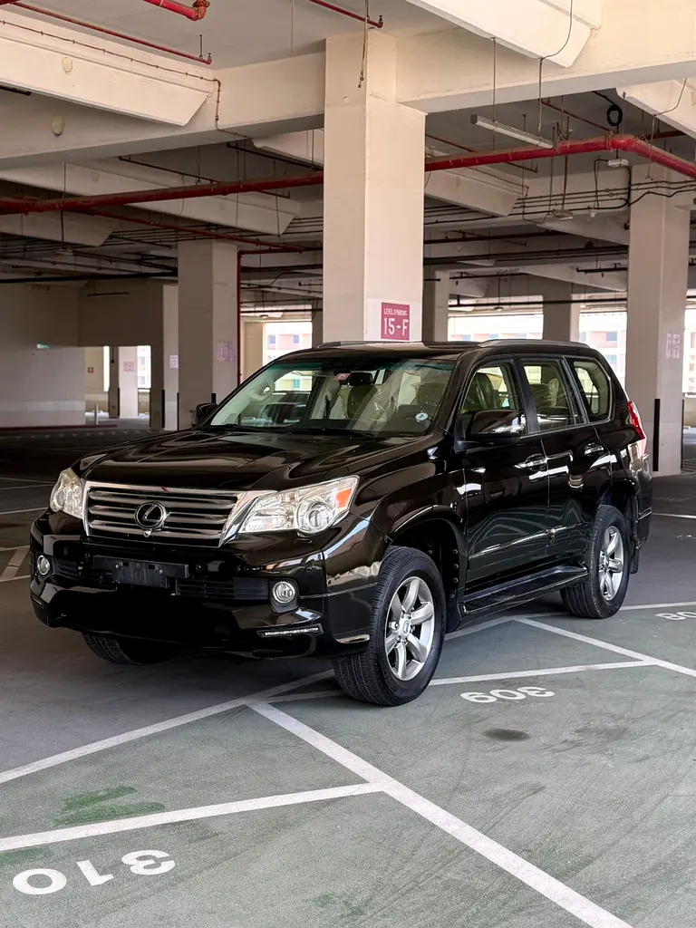 Lexus GX-Series 2013 — photo 1 of 19
