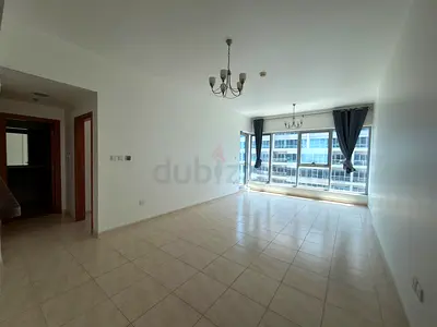 1 Bedroom flat in skycourts 843 sqft with Balcony