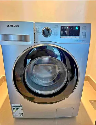 Samsung front-load washing machine 8 kg  - good condition