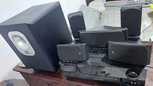 5.1 Home Theater Speaker System with Subwoofer and Receiver (Used)