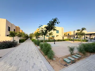 Price 125,000 (4 Payments) Deposit open dated cheque Sharjah susutainable city 3 Bedrooms 4 Washrooms 1 Maid + Laundry room Solar panals installed Ready to move in 3400 Sqft area Type D