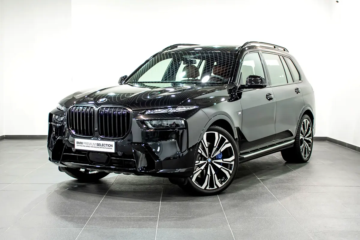 BMW X7 2026 — photo 1 of 16