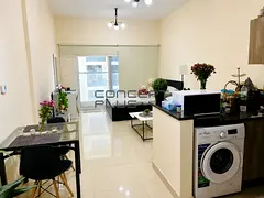 Prime Location I Unfurnished I Community Living