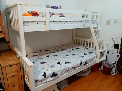 Bunk bed