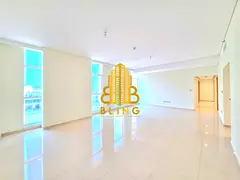 Alluring 3BHK With 2 Basement Parking &amp; All Amenities