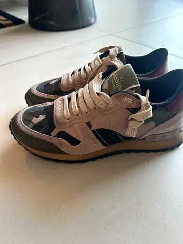Authentic Valentino Garavani camouflage women sneakers - used, good condition