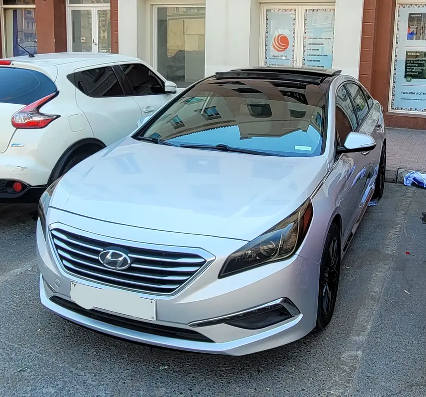 Hyundai Sonata 2016 — photo 1 of 12
