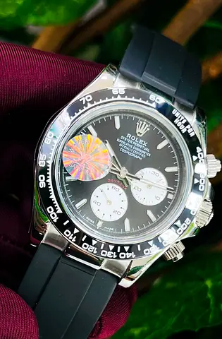 Rolex Daytone Mens Master Copy Watch with Black Dial and Rubber Strap