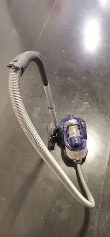 Vacuum cleaner