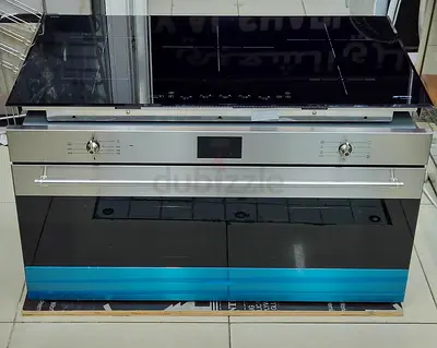 Smeg brand new stock built-in electric oven and induction hob 90cm