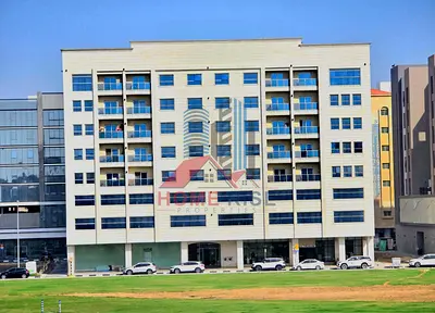 DIRECT FROM OWNER/ NO COMMISSION 2BR / Open View Balcony / Free Covered Parking/ 15 Days Free