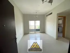 Excellent location | Excellent price | Vibrant area | Close to all amenities | Regular maintenance i