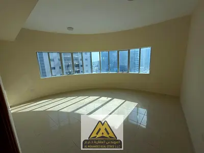 مساحه كبيره * سعر خيال * صيانه فري * تكيف مركزي * تسهيل ف الدفعات * باركن امام البنايه *