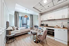 Stylish Studio | Beach &amp; Marina Views