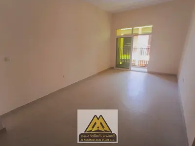 First occupancy / One bedroom and living room / Balcony / Large area / Special price / On the main road /