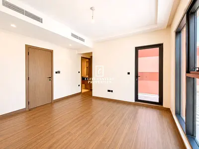 Single Row | Ready to move in | Close to lagoon