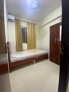 Spacious and nice window partition mankool