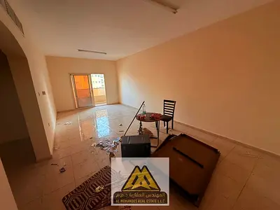 Excellent location | Excellent price | Vibrant area | Close to all amenities | Regular maintenance included | Open view