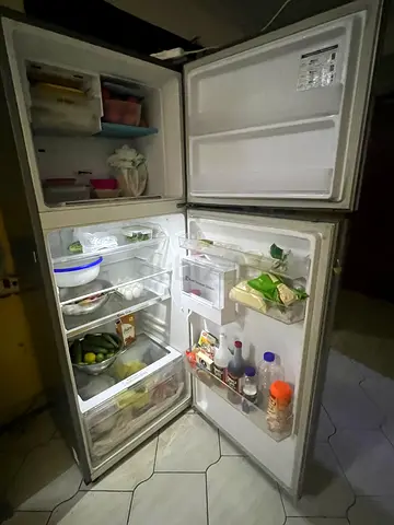 Samsung Brand 10 years Warrabty Used 2-door refrigerator in good condition
