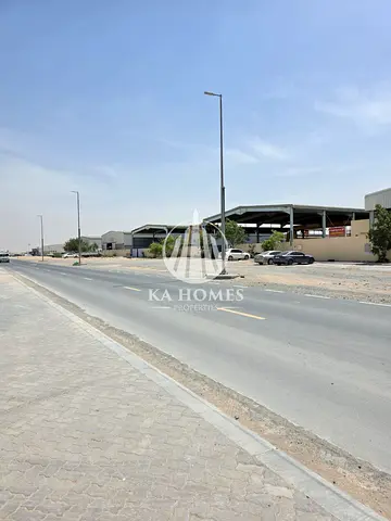 ⭐ Warehouse for Sale in carefully selected locations across Sharjah