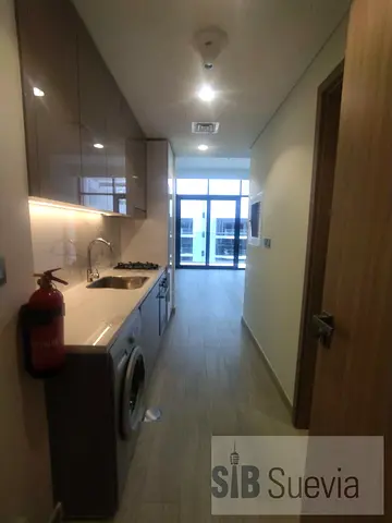 Studio | Spacious | Prime Location