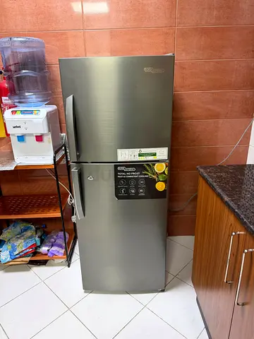 SUPER GENERAL REFRIGERATOR 260 LITRES PRICE REDUCED!!
