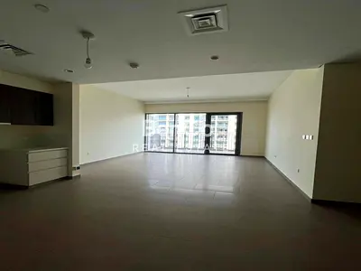 2 Bedrooms | Boulevard View | Walk To Park