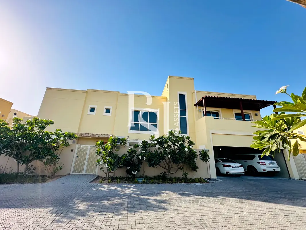 Upgraded Corner Villa | Private Pool | Luxury Living