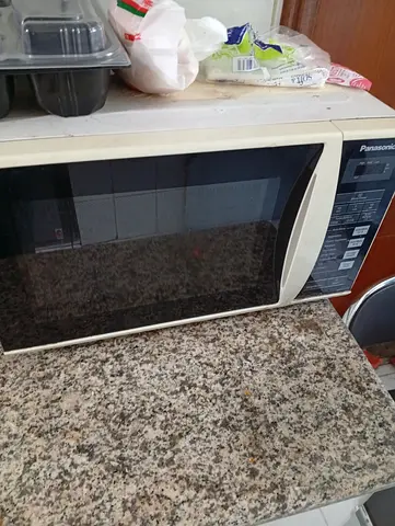 Panasonic Countertop Microwave - Used, Working