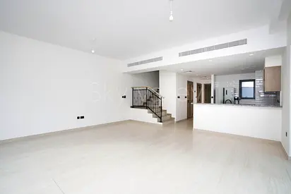 Brand New 5BR Villa | Spacious Layout | Prime Location