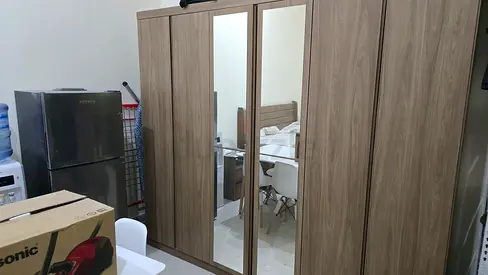 Complete high quality 1 bedroom furniture and appliances in excellent condition.  Hardly used.