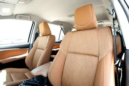 صورة مصغرة 7 لـ 2026 Toyota FORTUNER