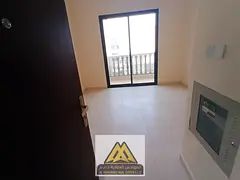 Excellent location | Excellent price | Vibrant area | Close to all amenities | Regular maintenance i
