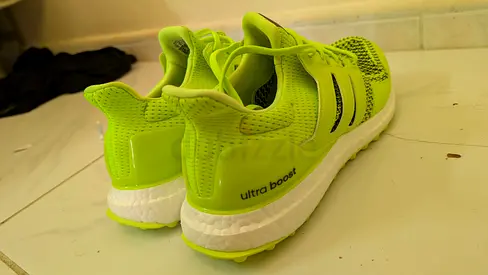 ⛳ 100% Authentic Adidas Ultraboost Spikeless Golf Shoes | Lucid Lemon | Size 44 | Made in Vietnam