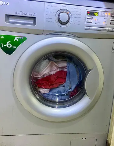 LG Front Load Washing Machine 6kg - Good Working Condition
