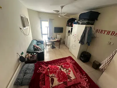 Private Room available for Couples/Family/Ladies In Karama