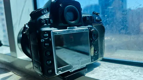 Nikon D810 DSLR body with rear LCD protector (used)