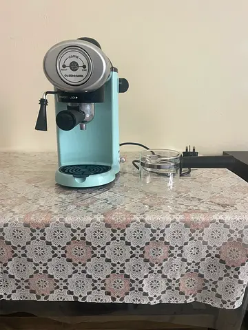 Small espresso coffee machine - compact home espresso maker