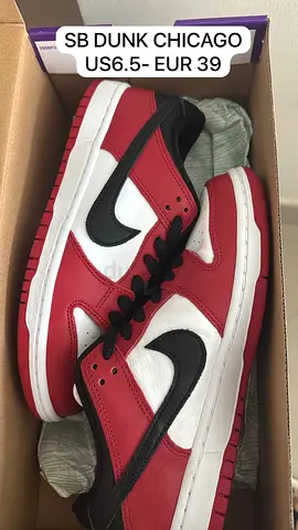 SB Dunk Chicago Size US6.5 (EUR 39)