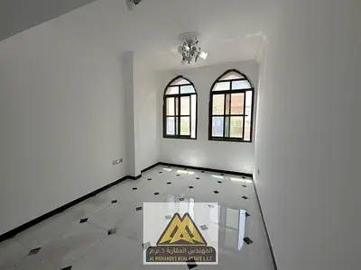 شقة غرفتين وصالة بتشطيب سوبر ديلوكس ونظام دخول ذكي للإيجار السنوي في الروضة 3 عجمان شارع الخرطوم