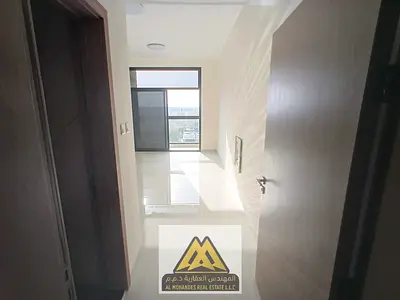 مساحه كبيره * سعر خيال *  اول ساكن *صيانه فري * تكيف مركزي * تسهيل ف الدفعات *