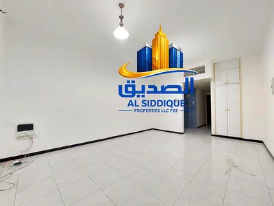 Spacious Studio jamal Abdul naser street just 23k near bus stop